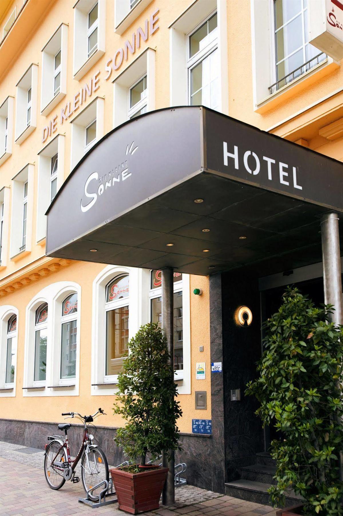 Vienna House Easy By Wyndham Rostock Ξενοδοχείο Εξωτερικό φωτογραφία